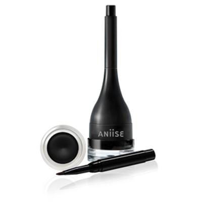 Gel Eye Liner with built-in brush